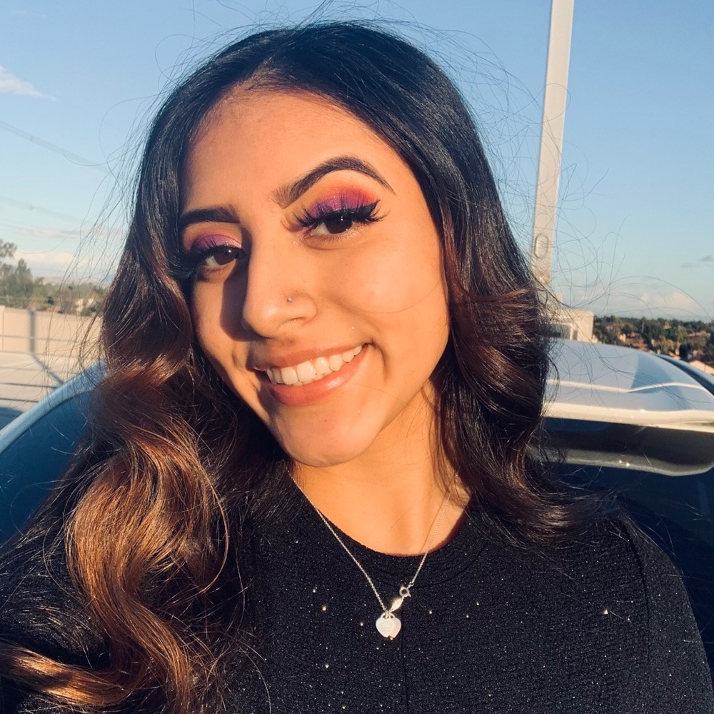 Meet your Posher, Alexa